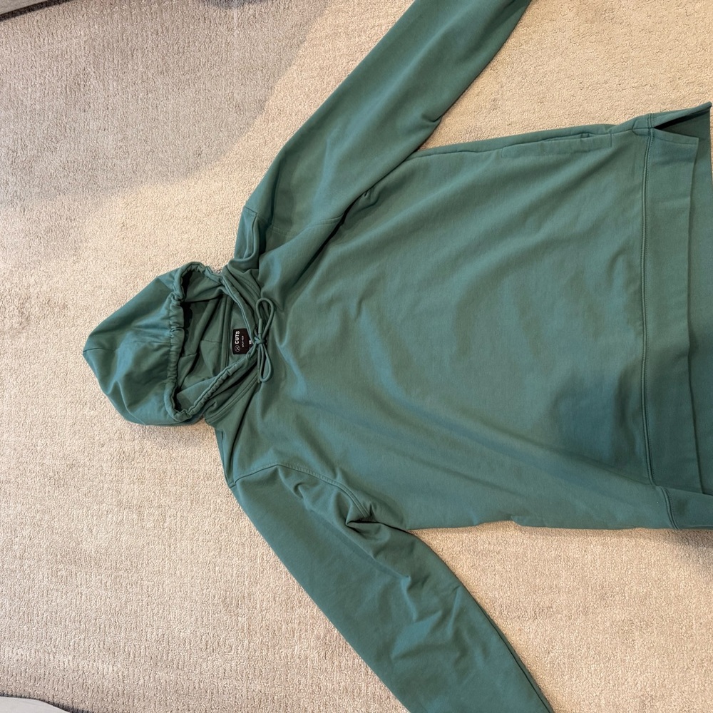 Cuts Clothing Green Men's Pullover Hoodie